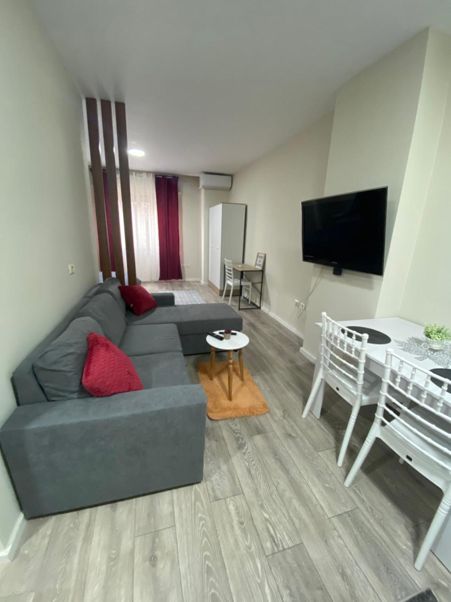 Chlo Apartment 5 Tirane Tirana Exterior foto